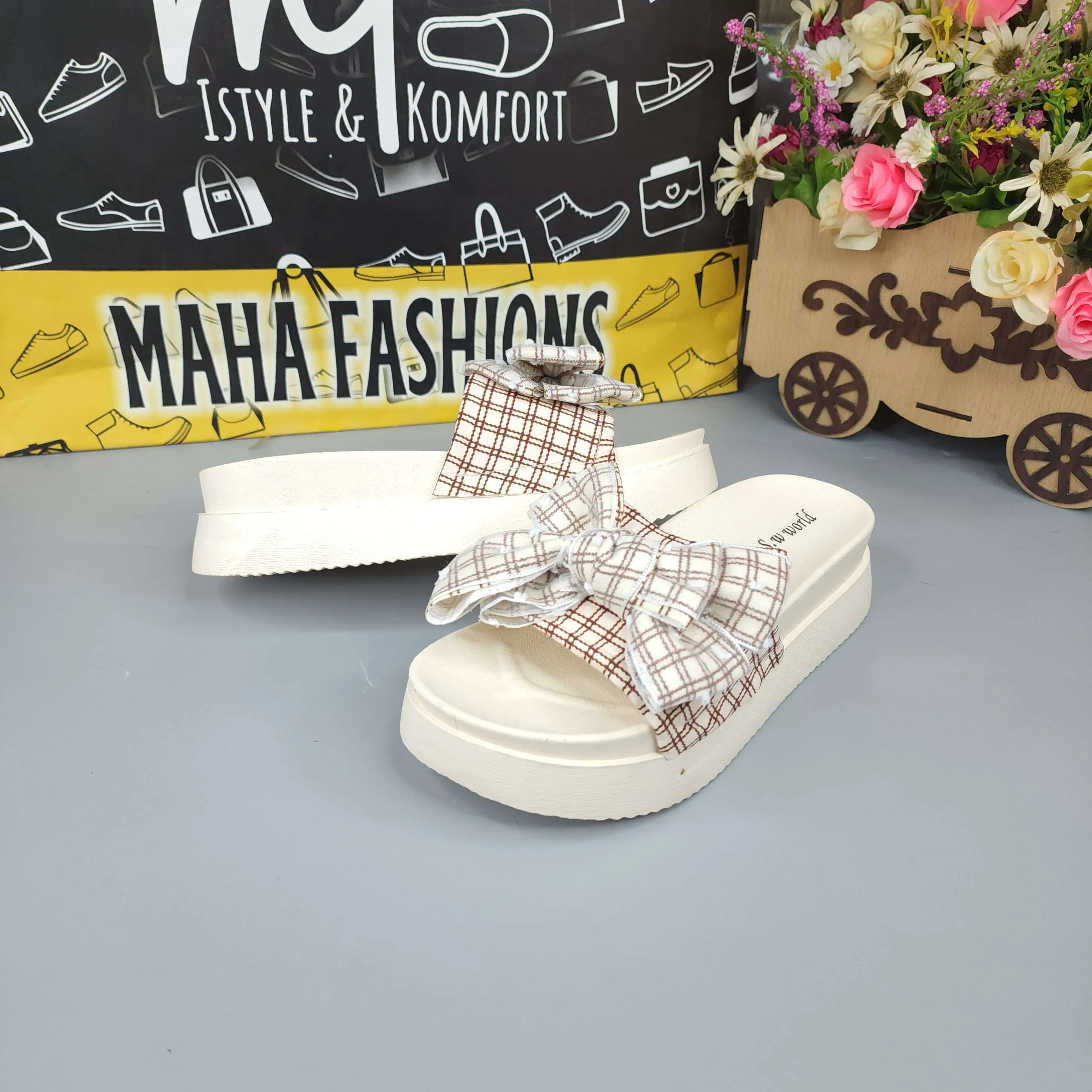 Beige Check Bow Slides