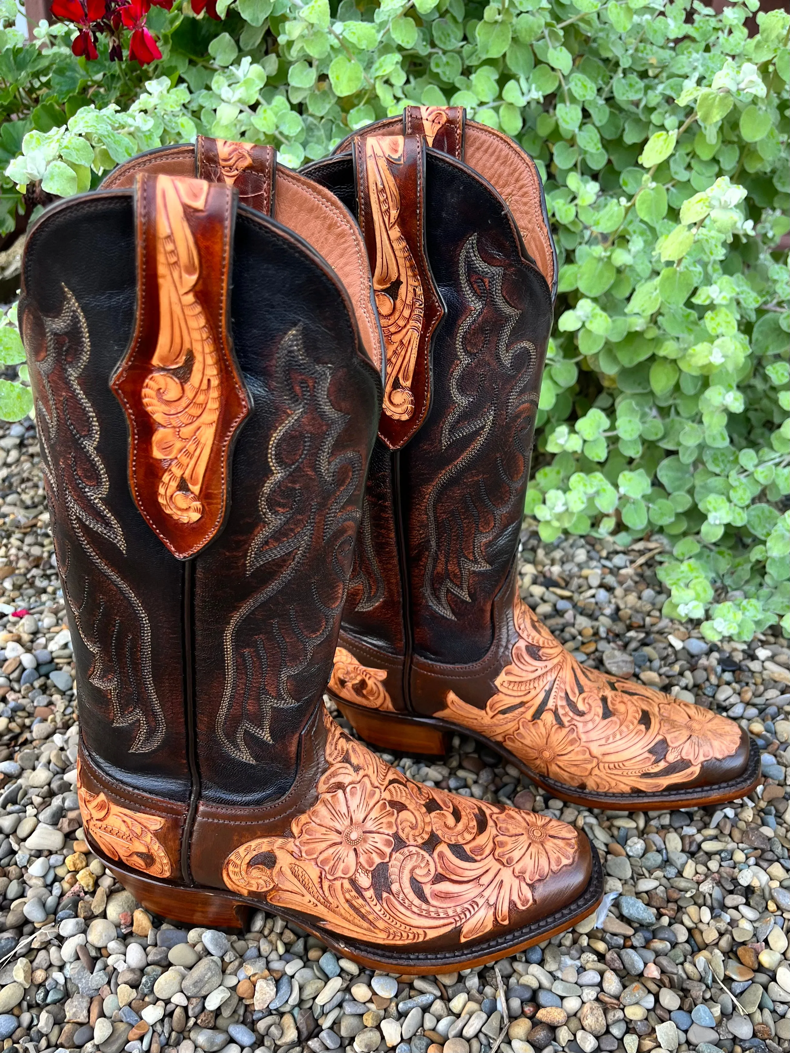 Black Jack Women's Brushed Off Brown Narrow Toe Cowgirl Boot HTP209-V4