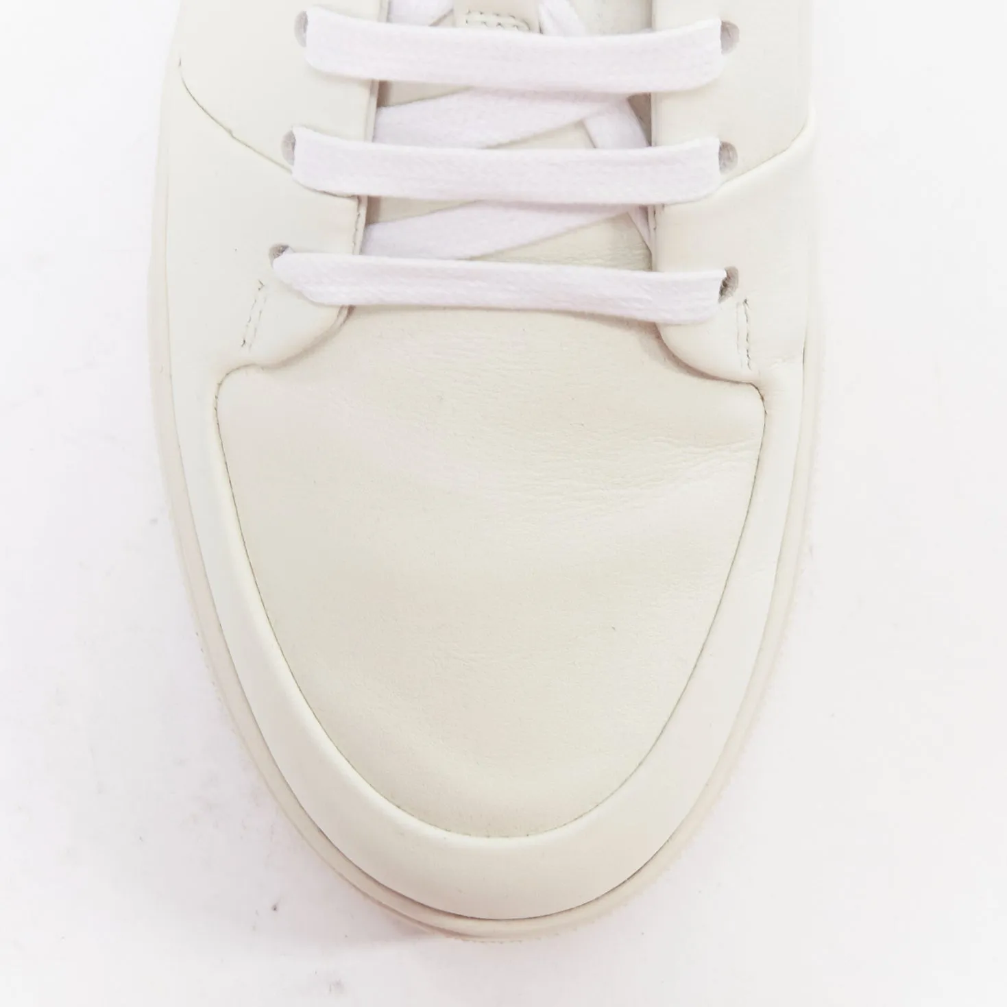 BOTTEGA VENETA white leather minimal lace up sneakers EU39