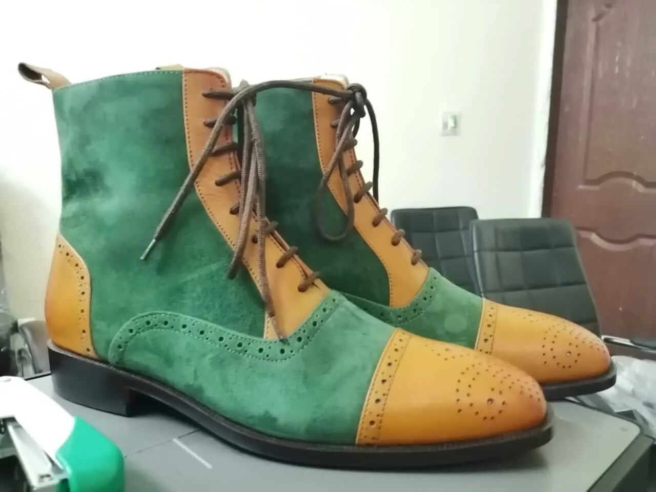 Designer Men's Handmade Green & Tan Ankle High Leather & Suede Lace Up Boots