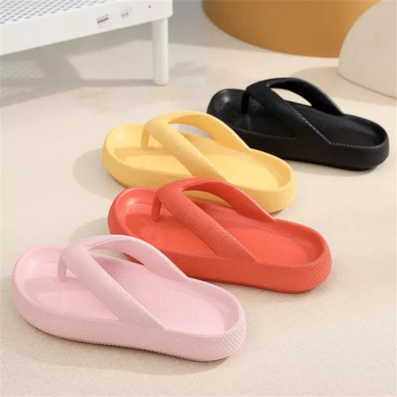 JELLY MELLO'S™ BEACH. Ultimate soft, flip flops.