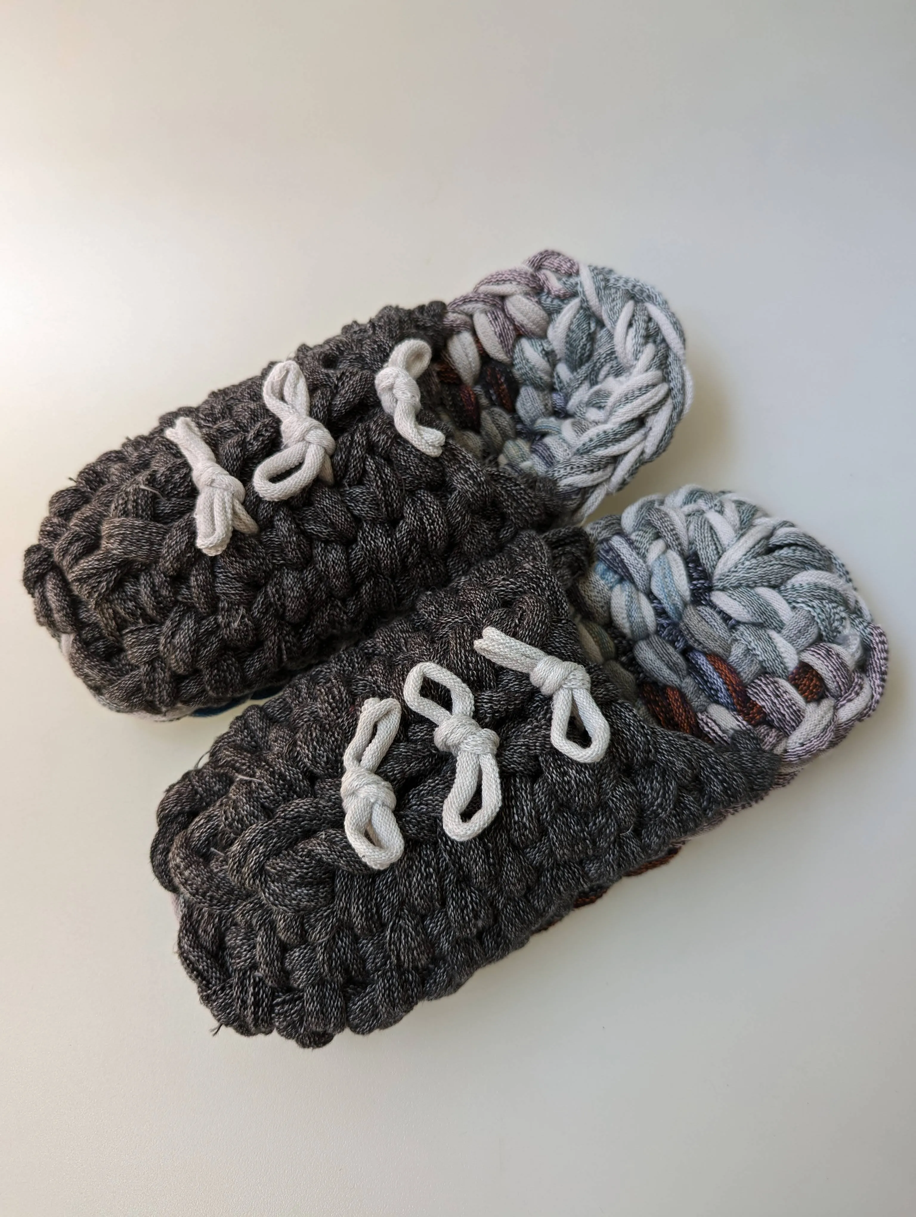 Large | Knit up-cycle slippers 2023-L33 [Large]