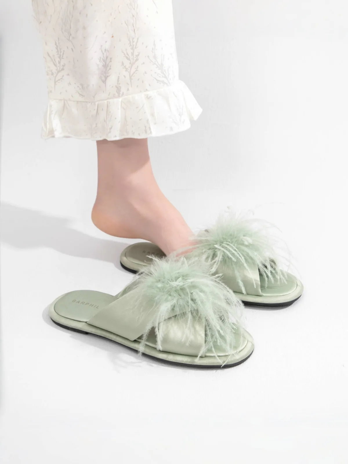 Luxe Feather Slippers