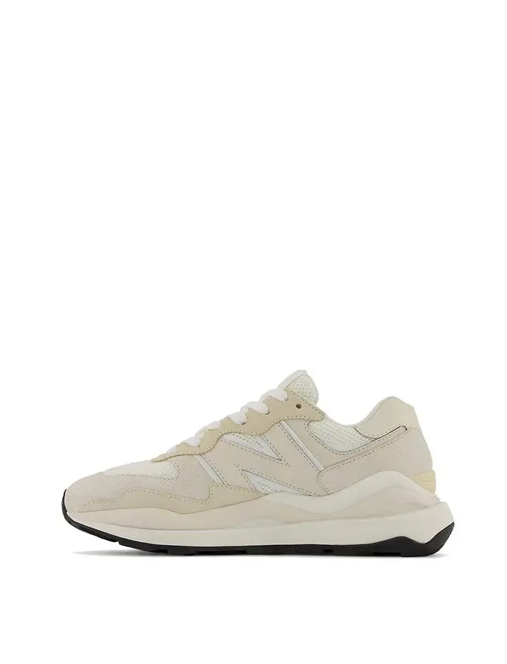 New Balance 57/40 Trainers Sea Salt / Calm Taupe