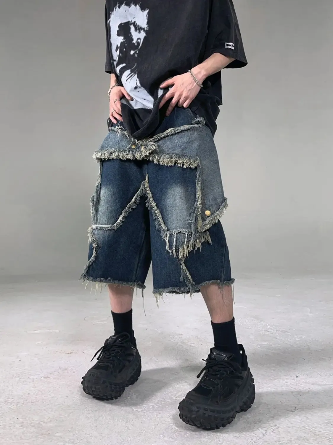 Raw Hem Star Jorts