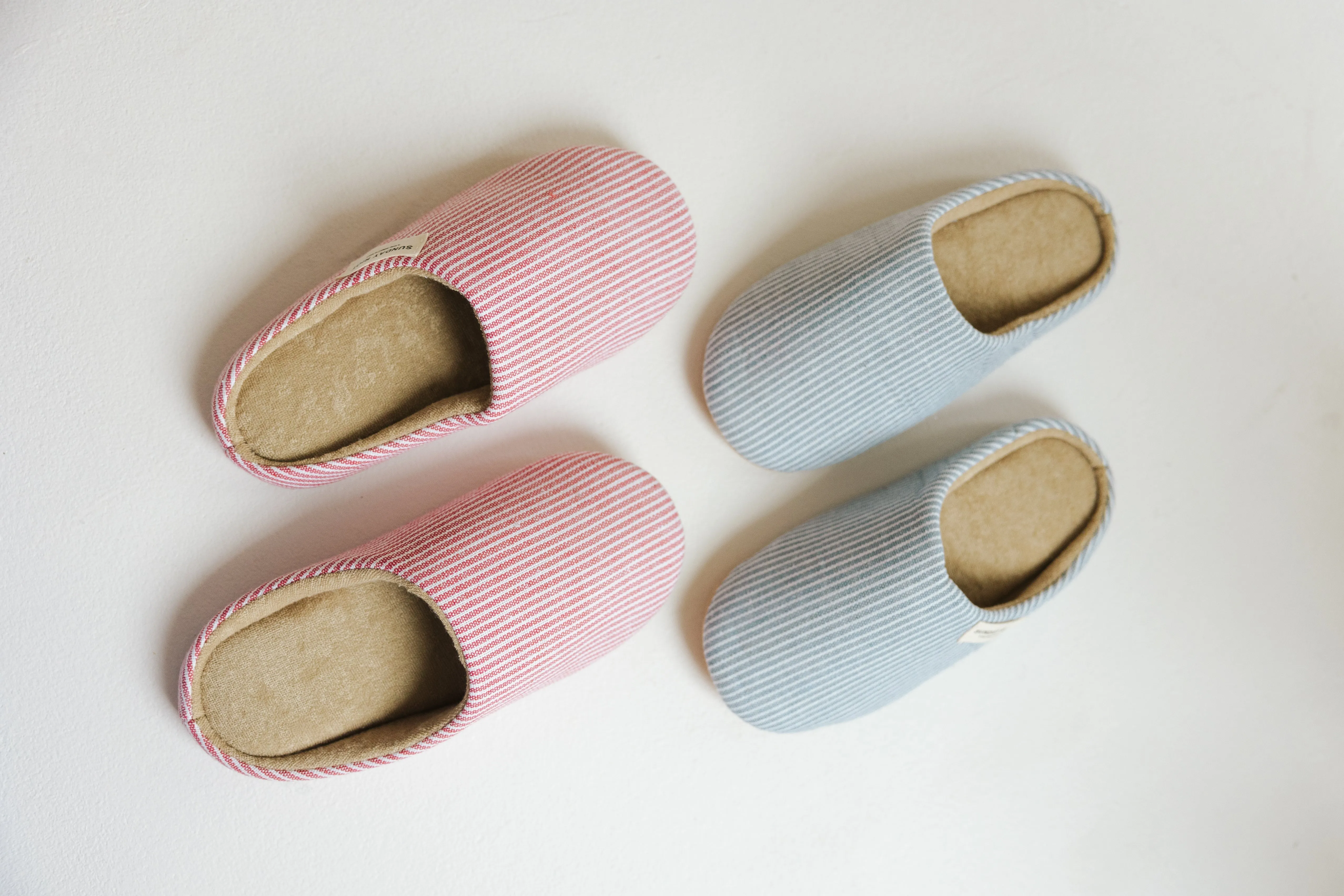 Riot Micro Stripped Slippers in- Strawberry